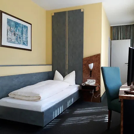 Quellenpark Hotell 3*