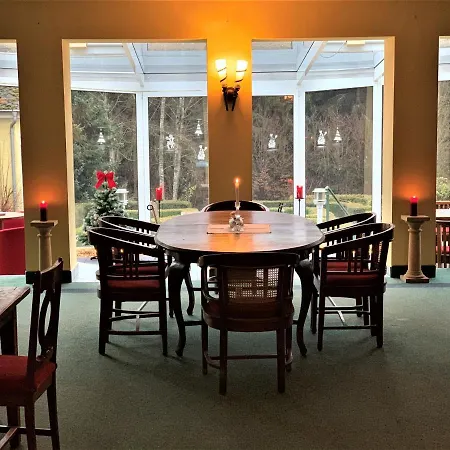 Quellenpark 3* باد إلستر