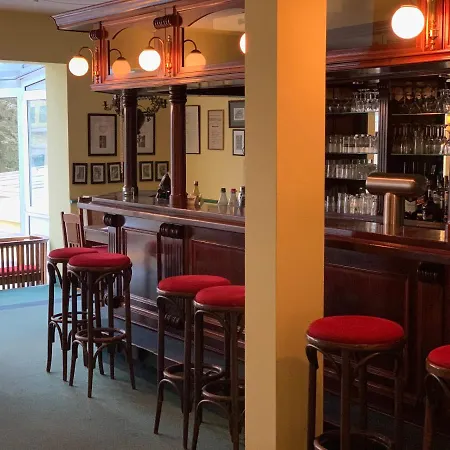 Hotel Quellenpark 3*