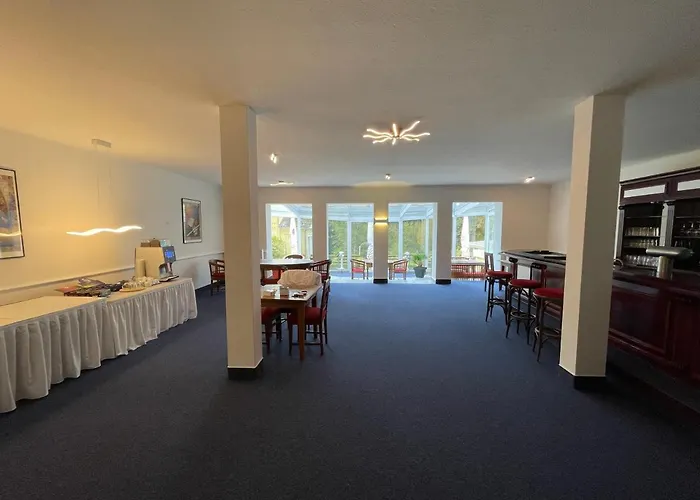 酒店 Quellenpark 3*